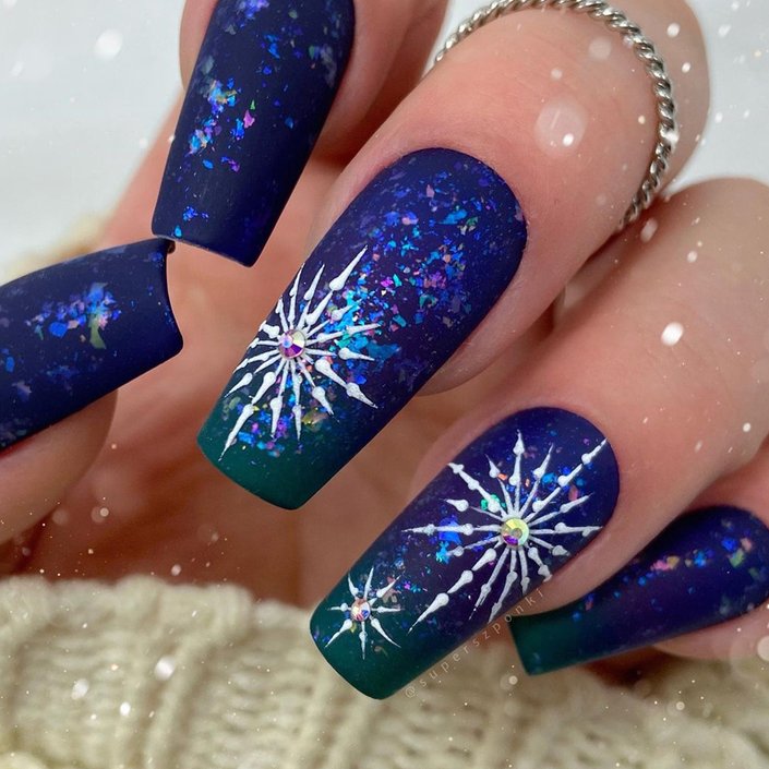 6 Snowflake Nail Art Designs Perfect for a Wintry Mani