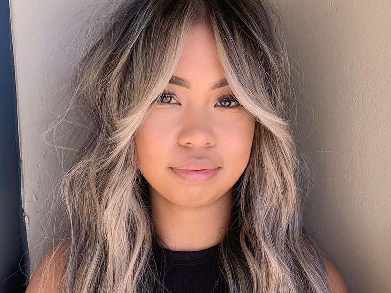 Dazzle Your 2021 With These Trendy Hair Bangs