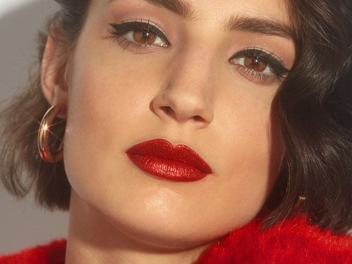 Why You Should Wear Red Lipstick in April