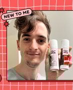 Stephen wearing the L’Oréal Paris Colorista Temporary Hair Makeup 1 Day Color Spray