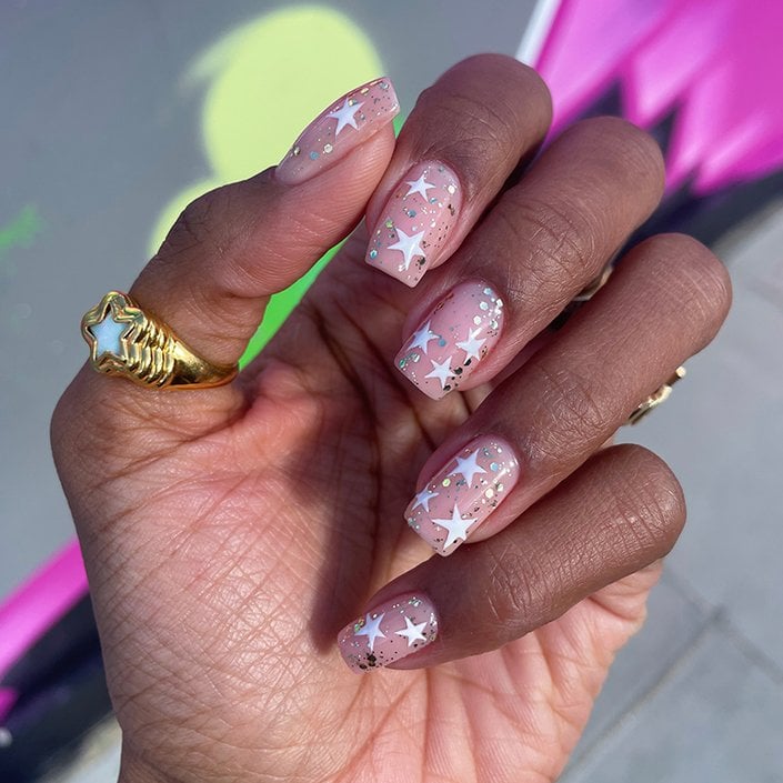 Essie Hi Maintenance